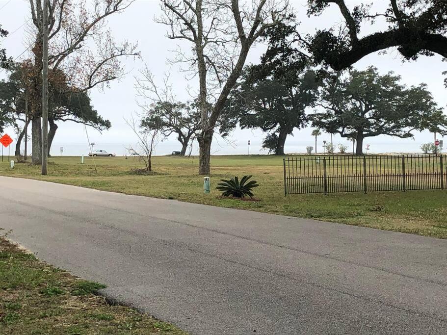 Shady Oaks Beach House With Beautiful Ocean Views! Gulfport Exteriör bild