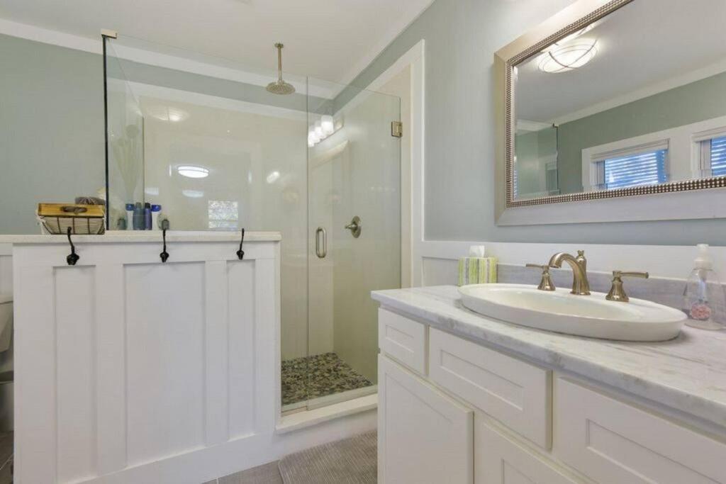 Shady Oaks Beach House With Beautiful Ocean Views! Gulfport Exteriör bild